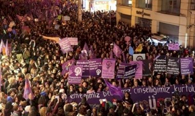 Popular but Unassertive: Ideological Problems of Women’s Struggle in Turkey and its Reflections in Practice
