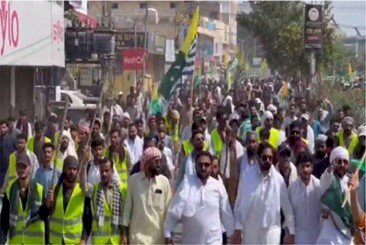 Kashmir's Mass Revolt: The Uprising of the Oppressed-Umar Shahid